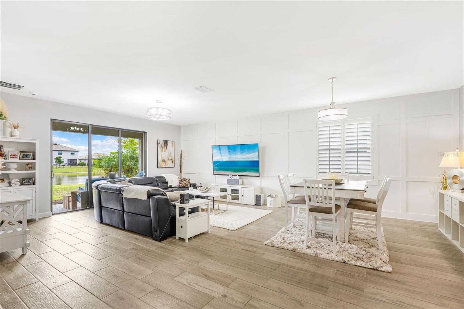 Image 12 of 46 For 5235 Coral Reef Way