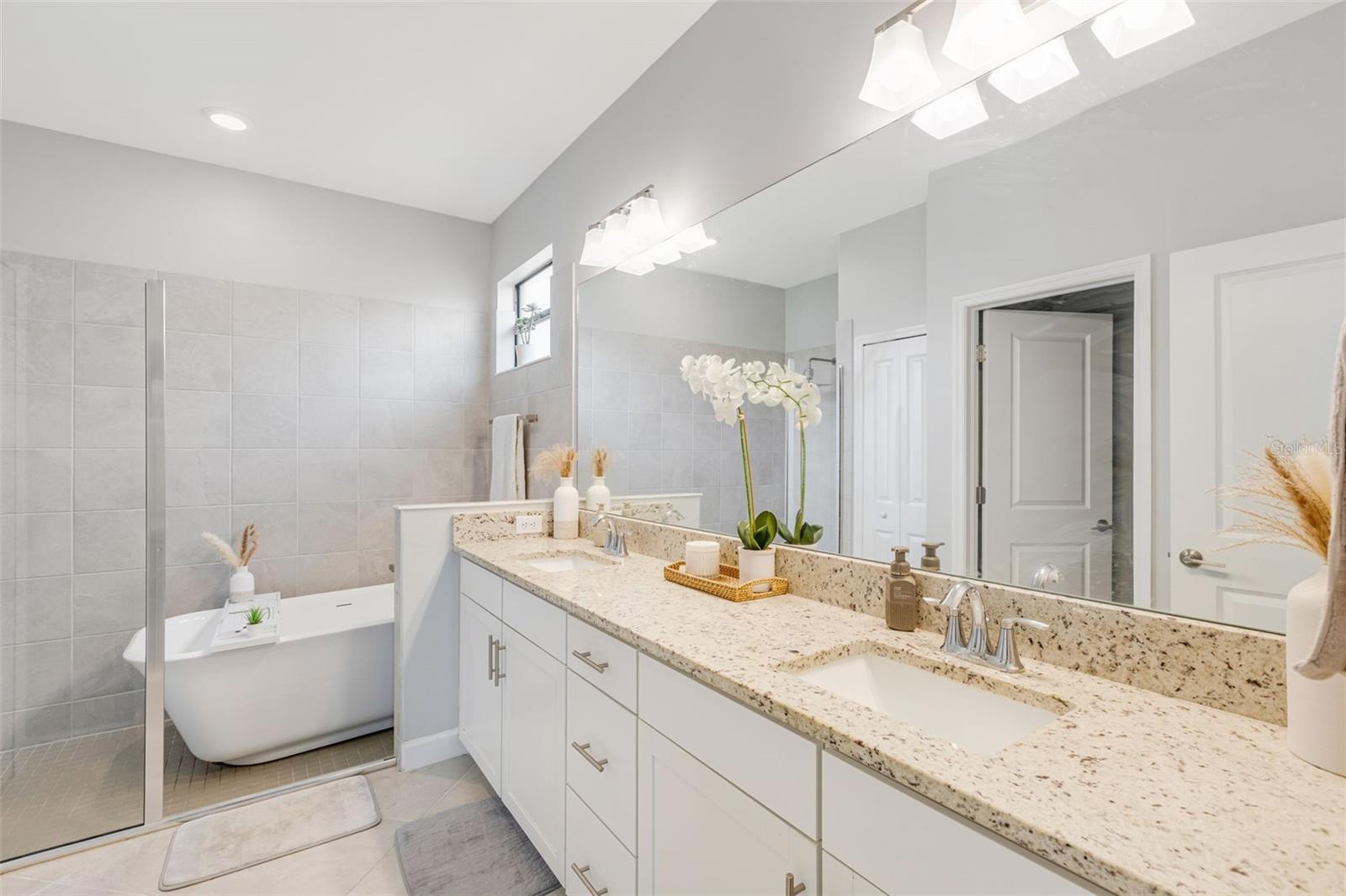 Image 16 of 46 For 5235 Coral Reef Way