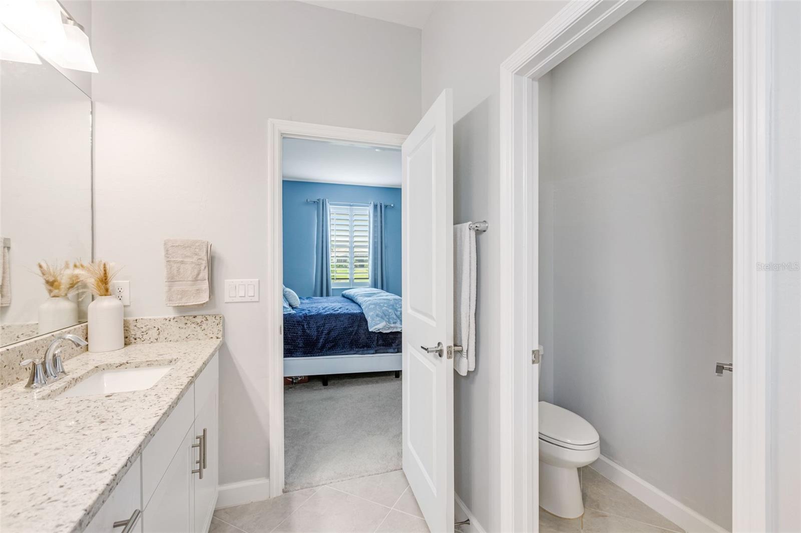 Image 17 of 46 For 5235 Coral Reef Way