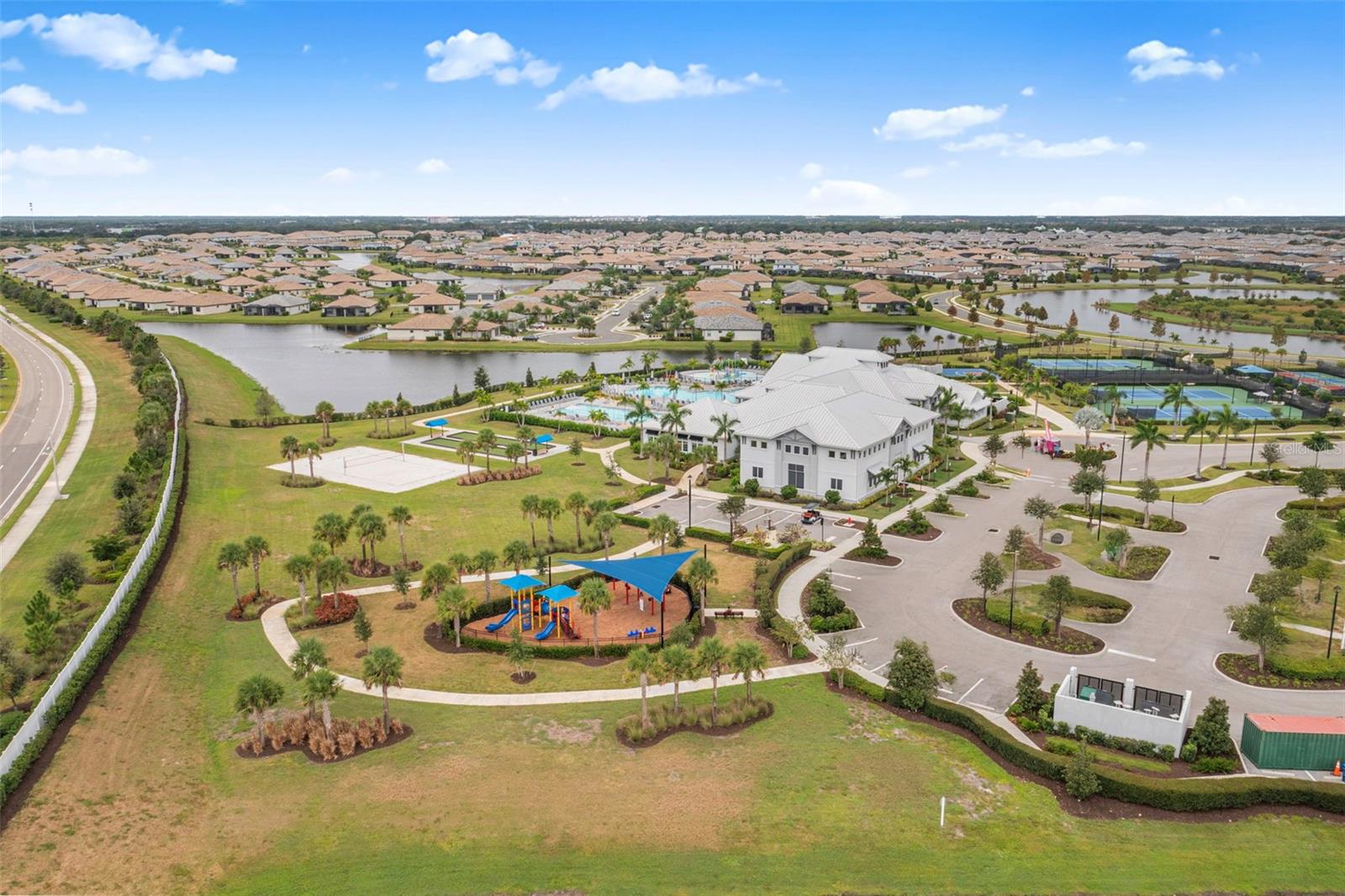 Image 27 of 46 For 5235 Coral Reef Way