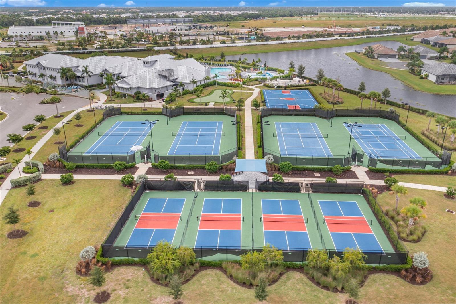 Image 31 of 46 For 5235 Coral Reef Way