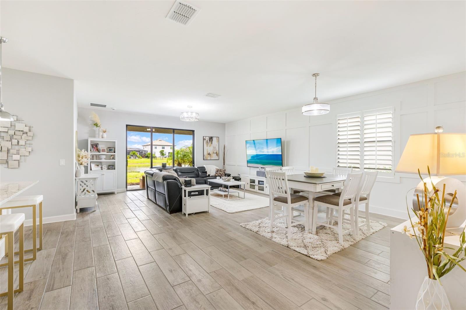 Image 4 of 46 For 5235 Coral Reef Way
