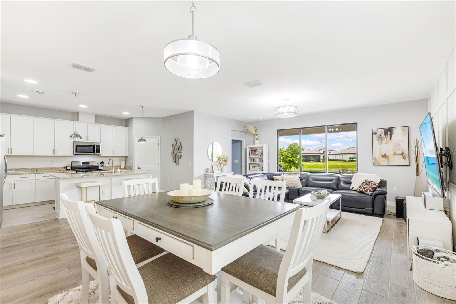 Image 7 of 46 For 5235 Coral Reef Way