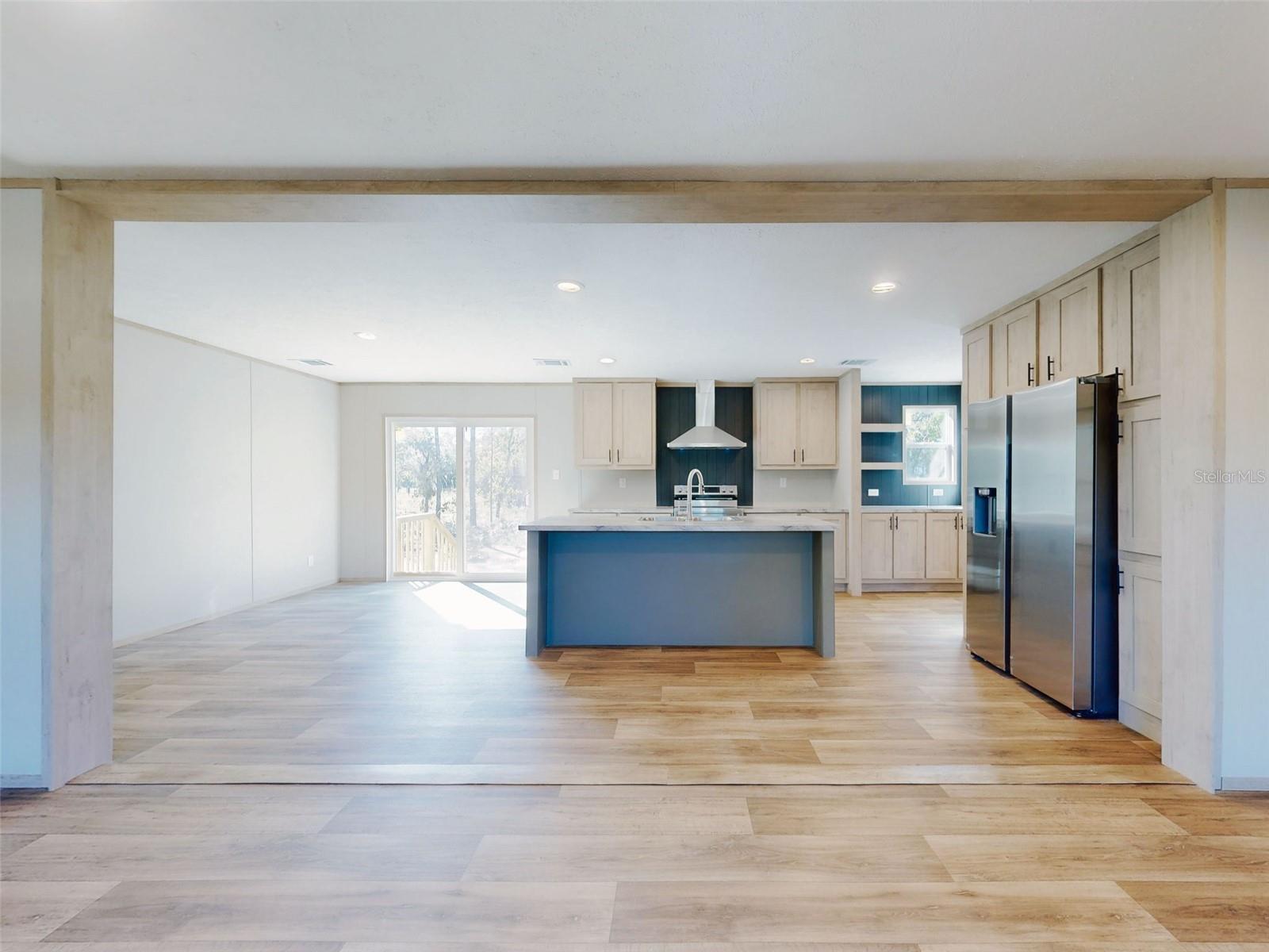 Image 4 of 67 For 660 131 Avenue