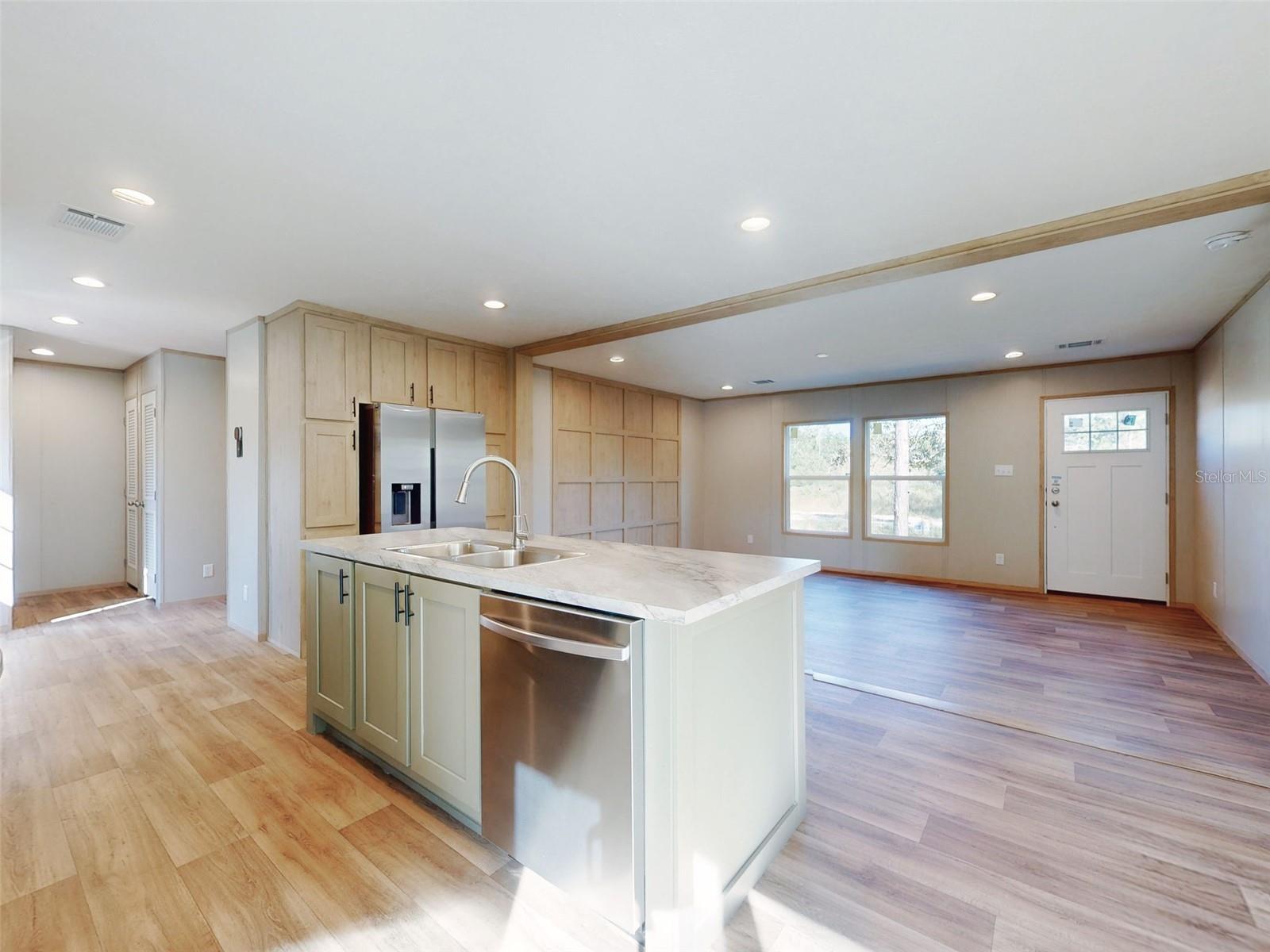 Image 56 of 67 For 660 131 Avenue