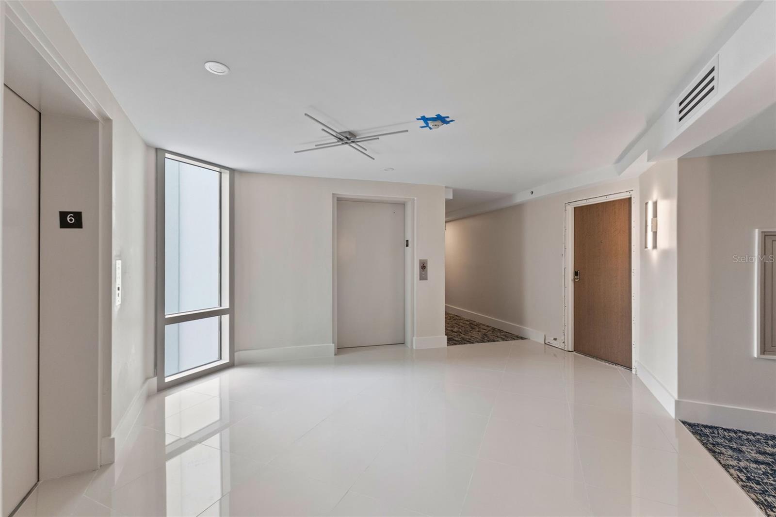 Image 9 of 62 For 1111 Gulfstream Avenue 6b