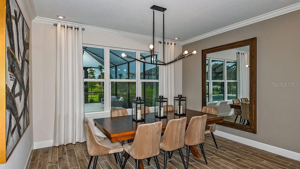 Image 17 of 22 For 661 Junonia Boulevard