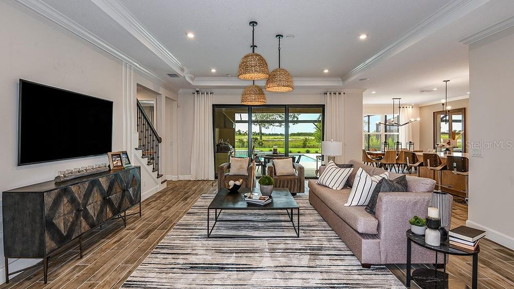 Image 20 of 22 For 661 Junonia Boulevard