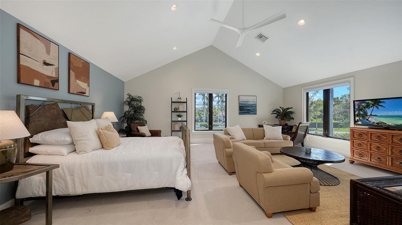 Image 40 of 84 For 5035 Bay Shore Road