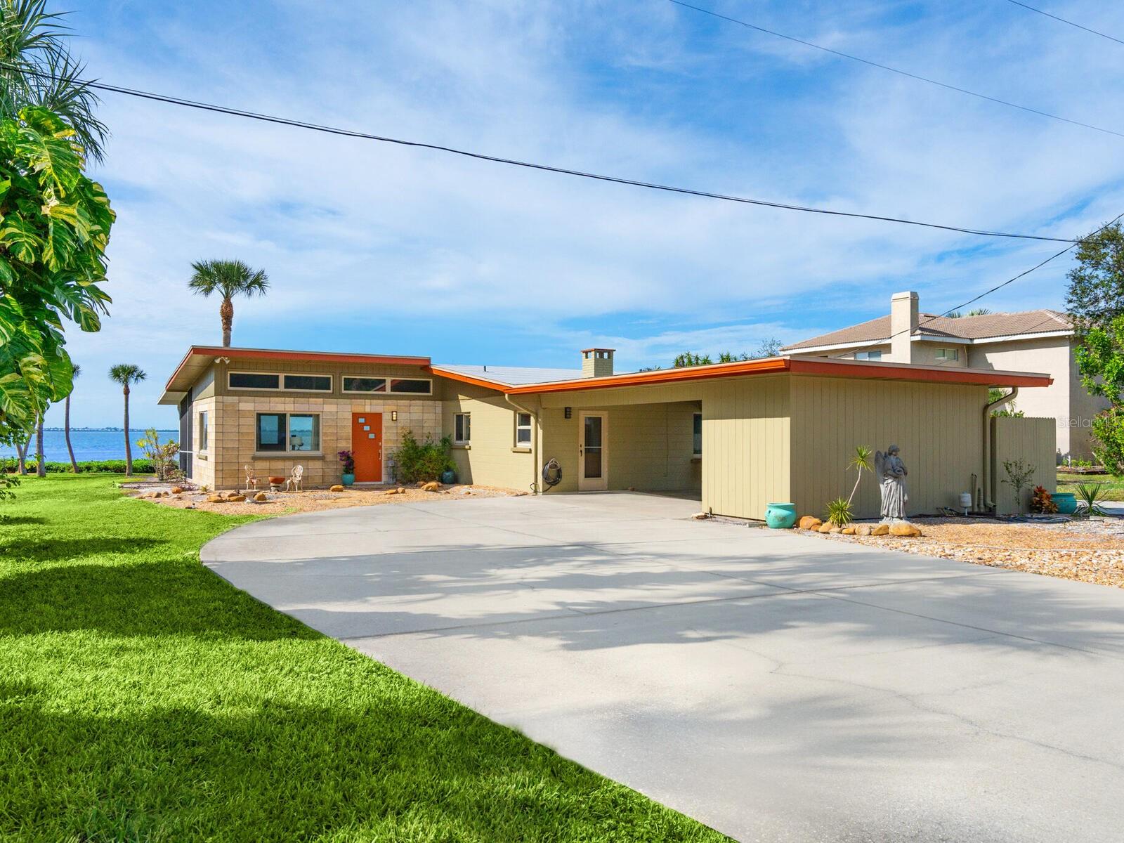 Image 33 of 40 For 7608 Westmoreland Drive