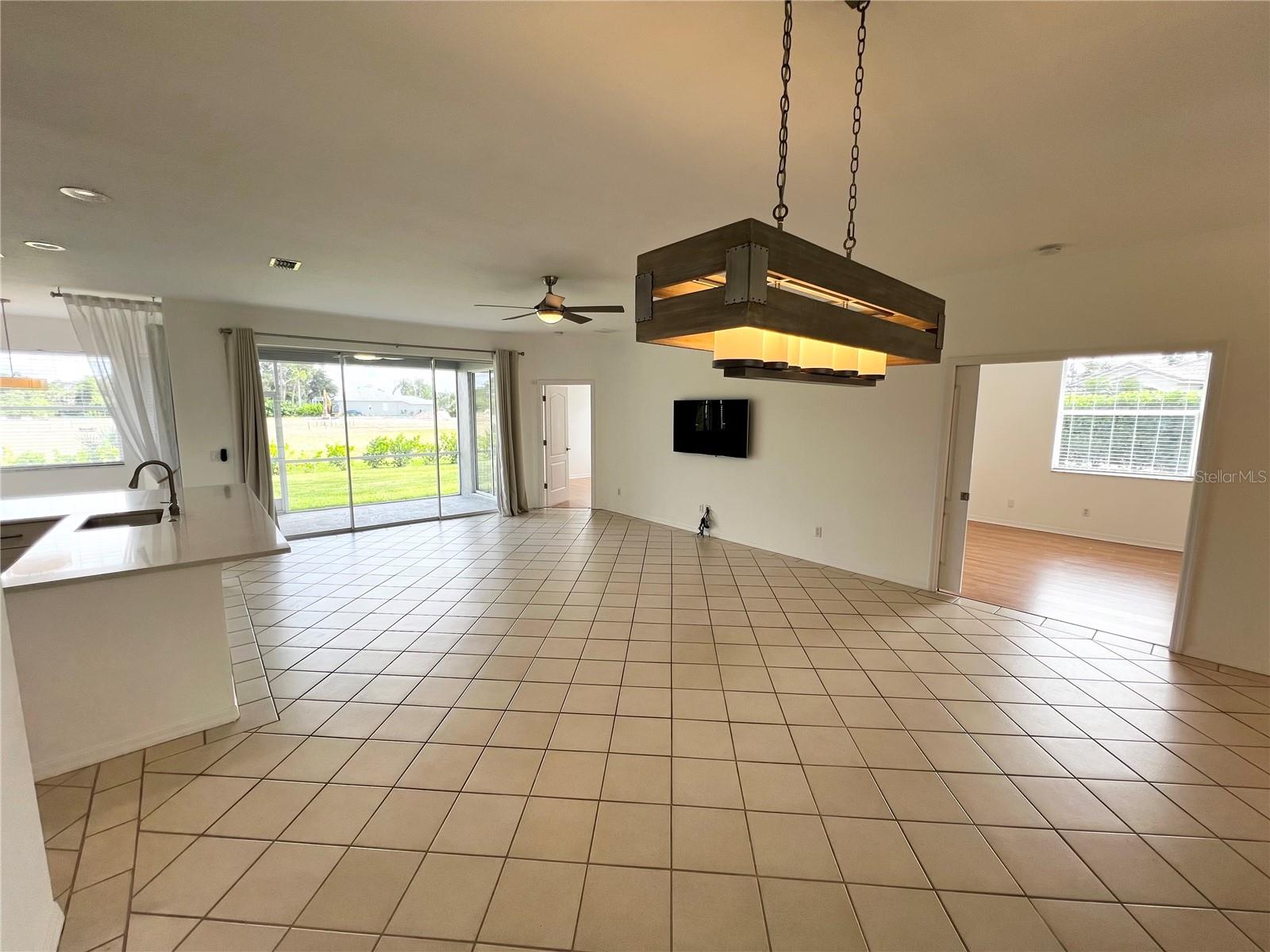 Image 6 of 30 For 7463 Ridge Road