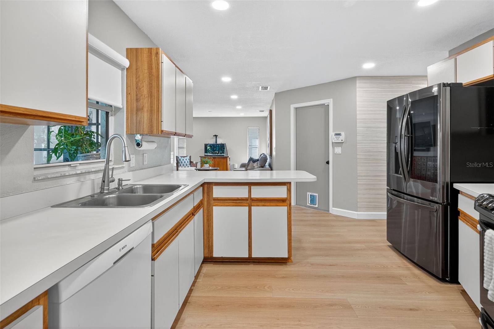 Image 23 of 68 For 2553 Scarlet Oak Court