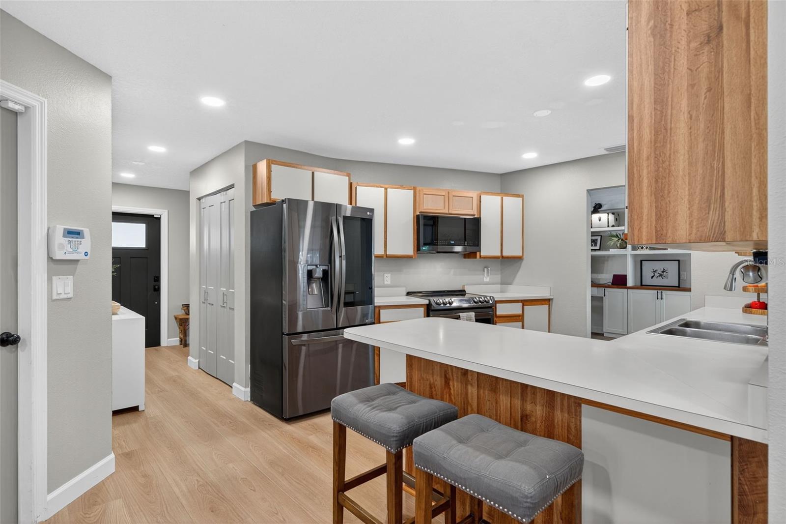 Image 26 of 68 For 2553 Scarlet Oak Court