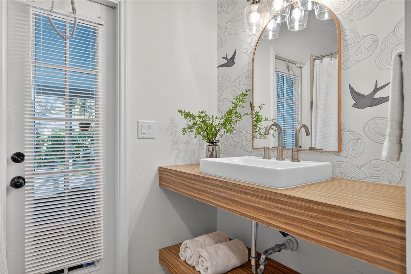 Image 38 of 68 For 2553 Scarlet Oak Court