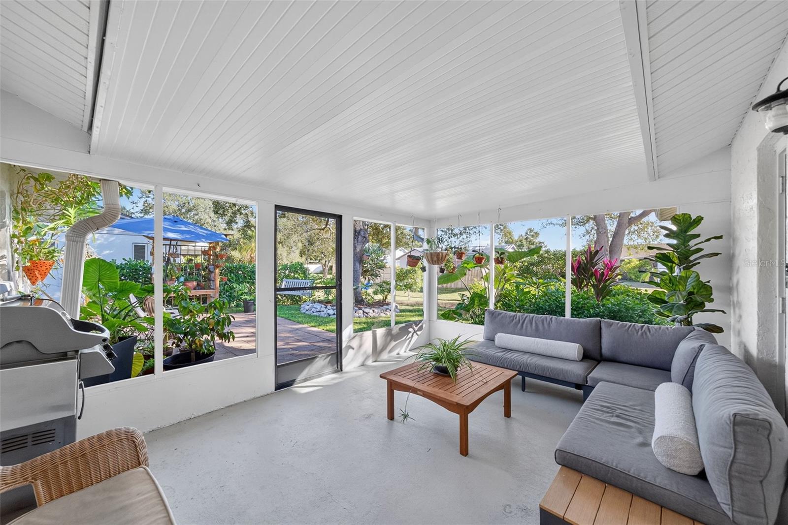 Image 45 of 68 For 2553 Scarlet Oak Court