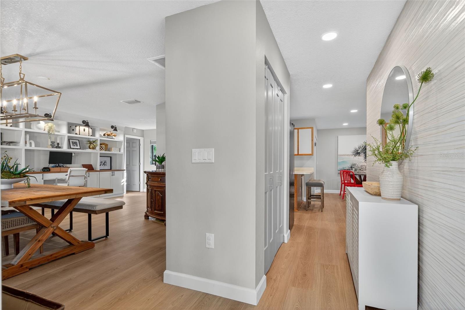 Image 5 of 68 For 2553 Scarlet Oak Court