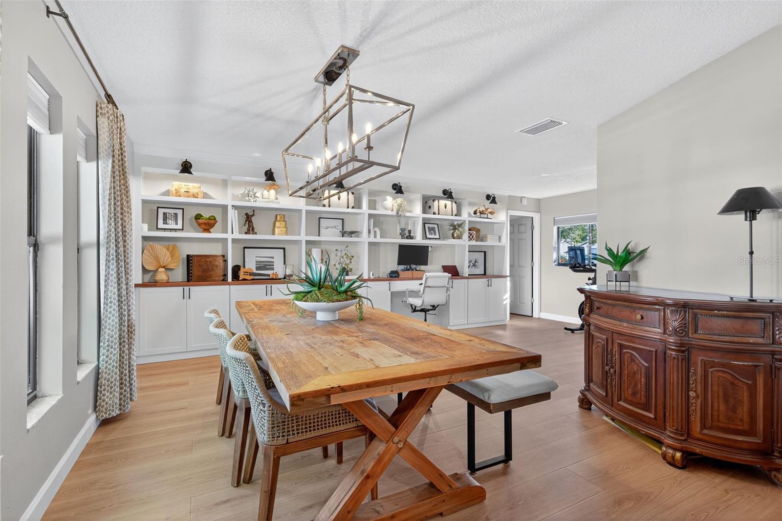 Image 7 of 68 For 2553 Scarlet Oak Court