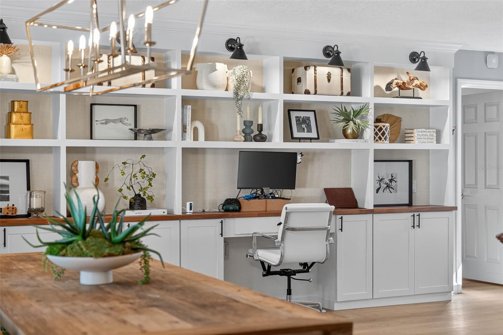 Image 8 of 68 For 2553 Scarlet Oak Court