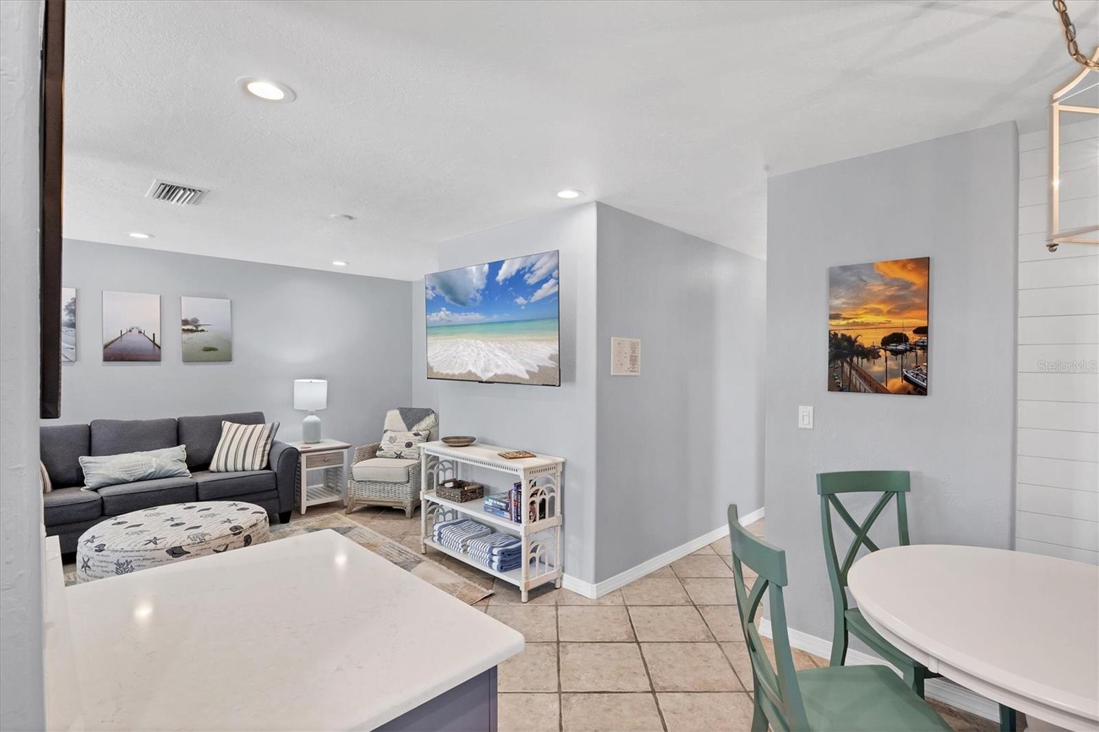 Image 19 of 50 For 208 82nd Street B