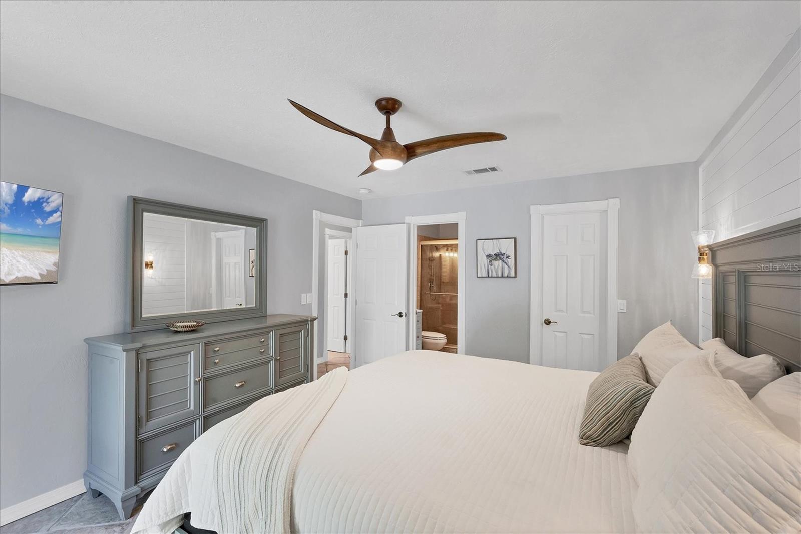 Image 25 of 50 For 208 82nd Street B