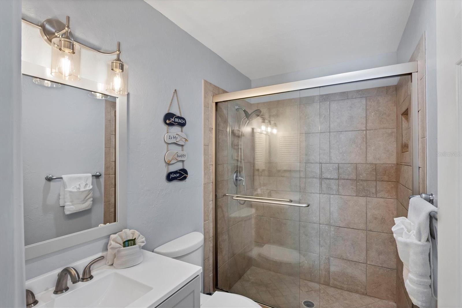 Image 27 of 50 For 208 82nd Street B