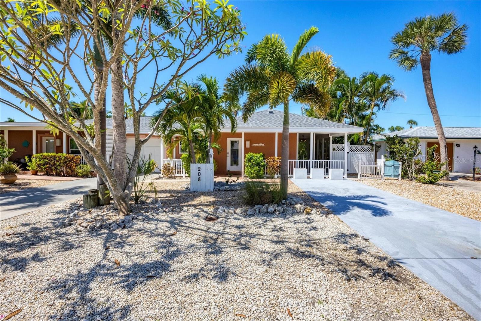 Image 4 of 50 For 208 82nd Street B