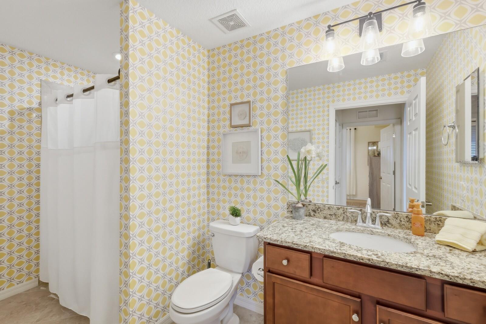 Image 11 of 48 For 16904 Vardon Terrace 305