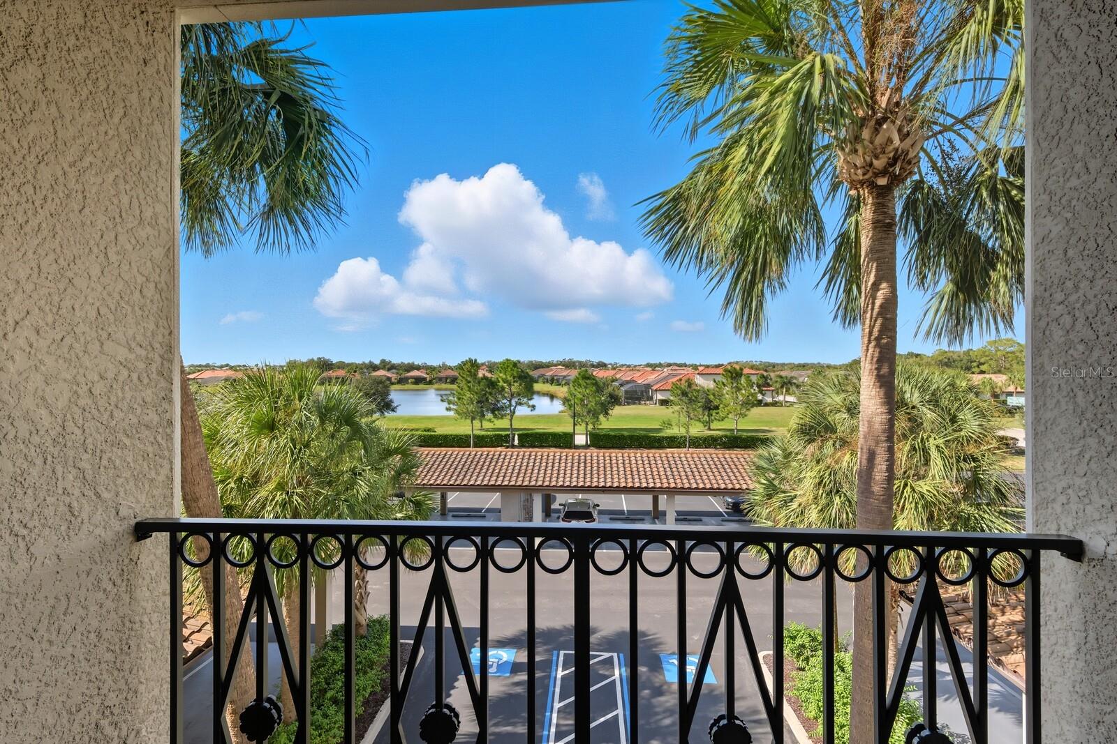 Image 20 of 48 For 16904 Vardon Terrace 305
