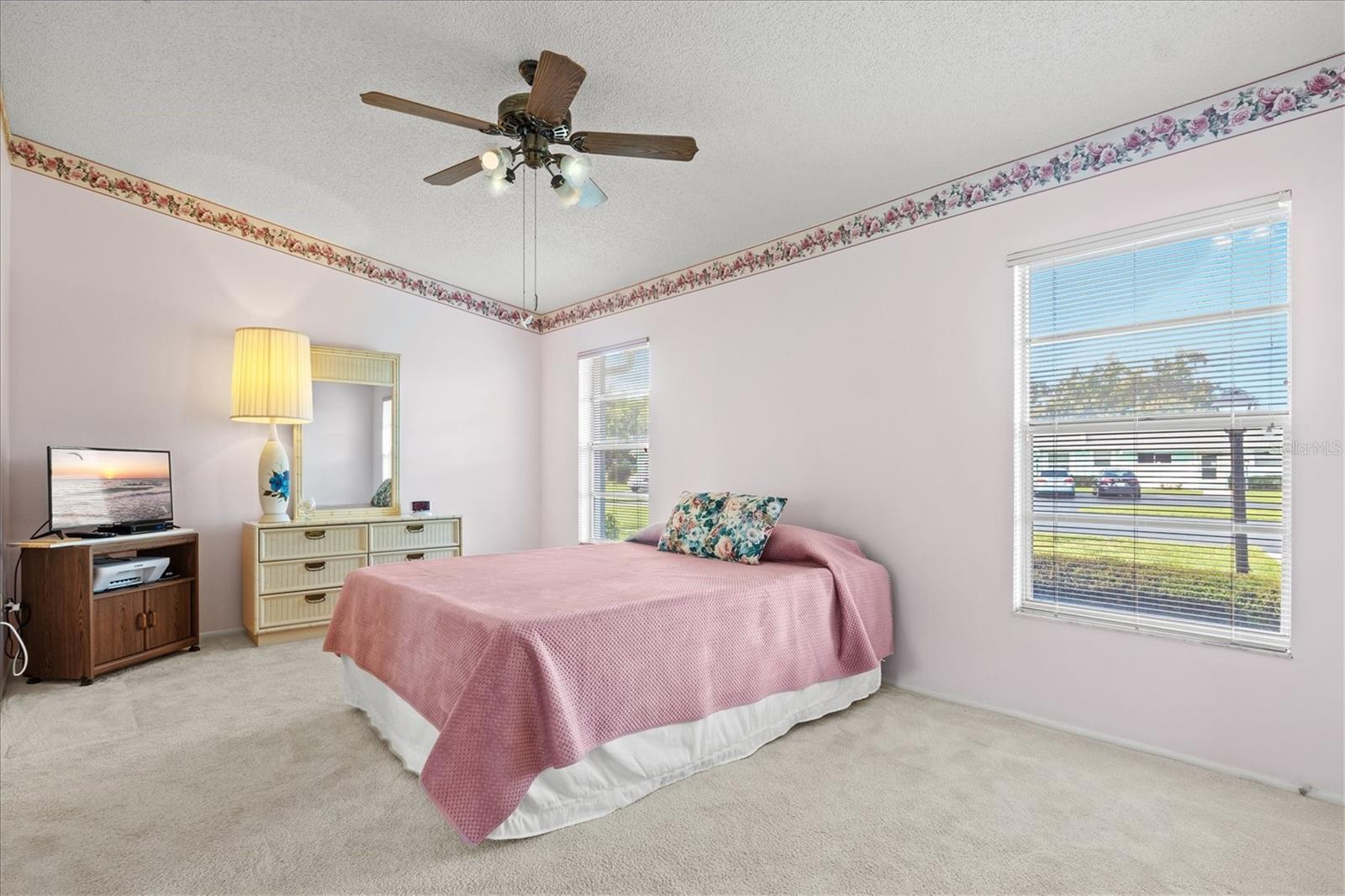 Image 16 of 37 For 3701 39th Street W