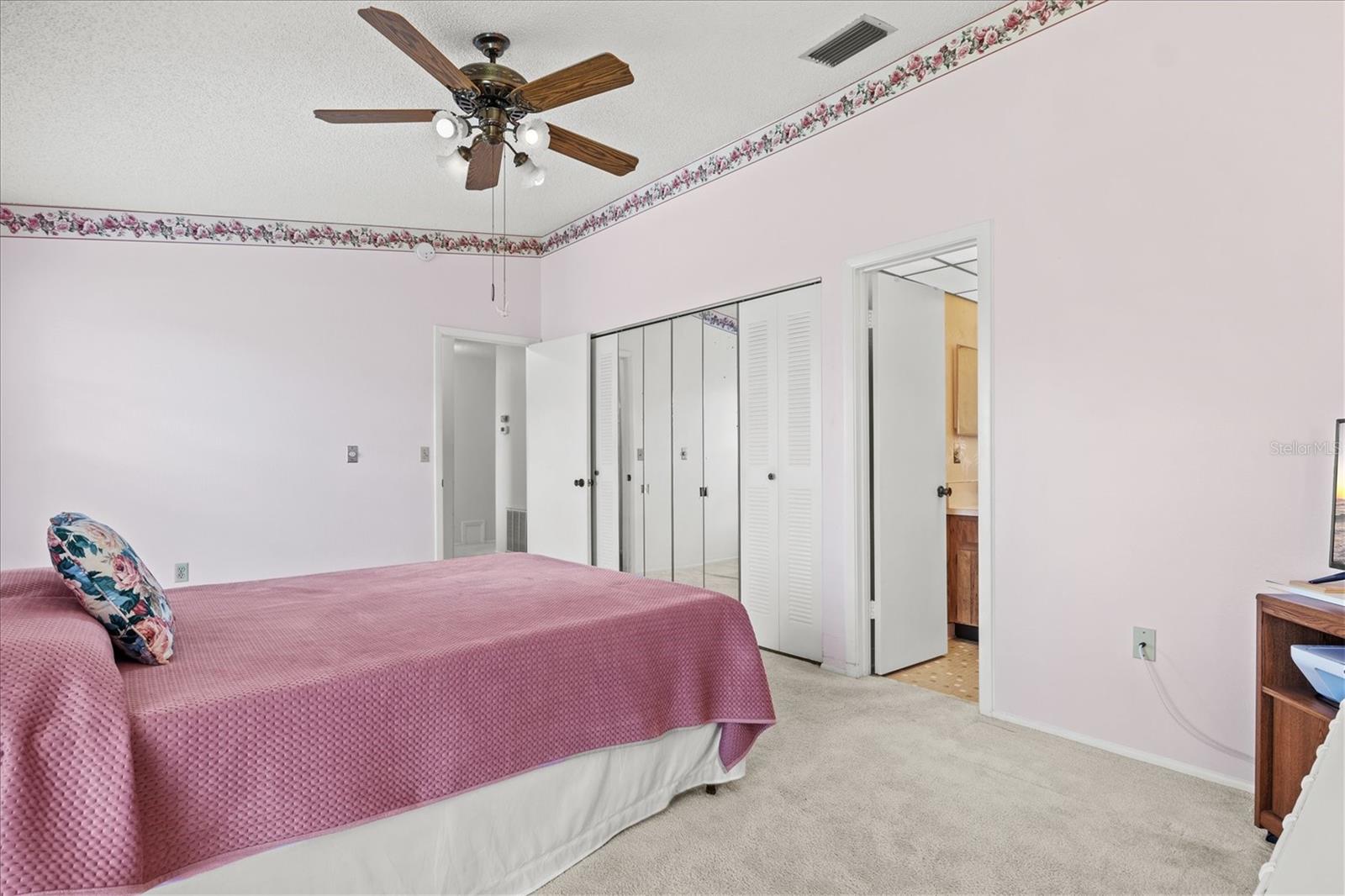 Image 18 of 37 For 3701 39th Street W