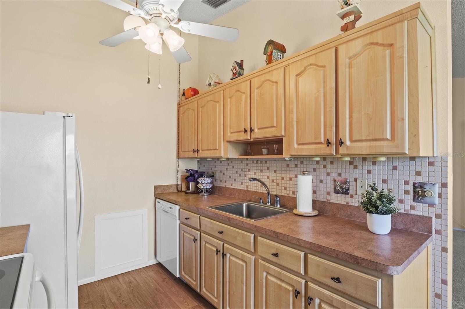 Image 9 of 37 For 3701 39th Street W