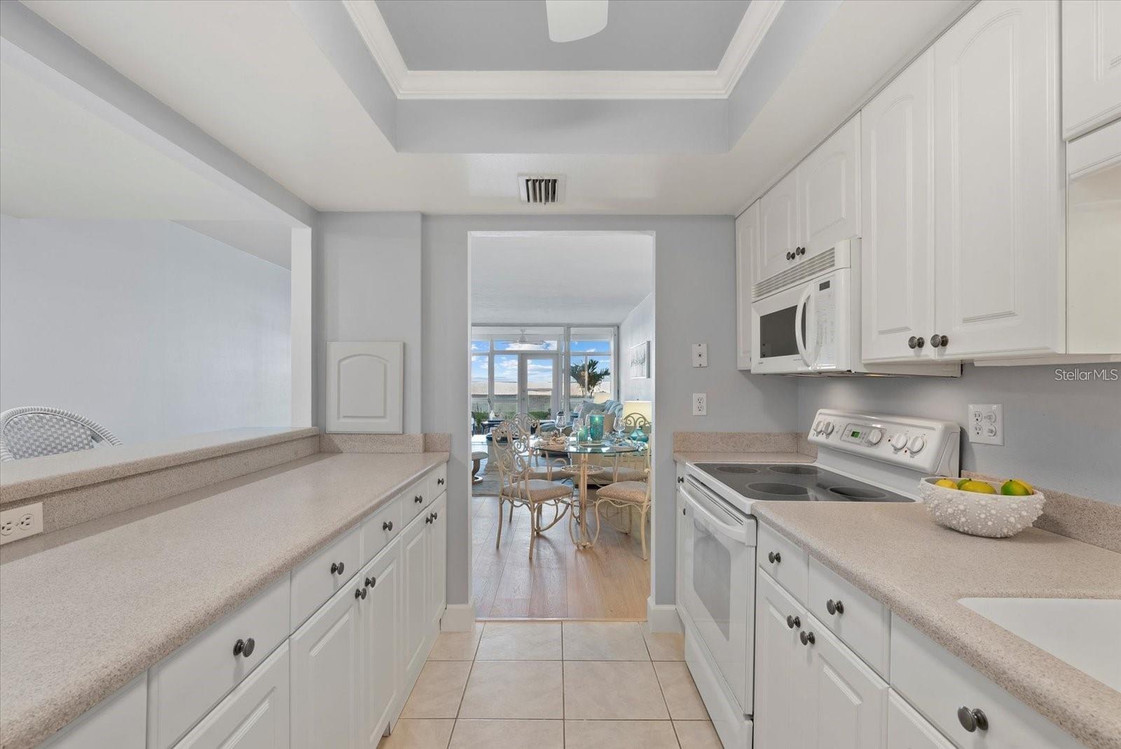 Image 12 of 35 For 255 The Esplanade N 106