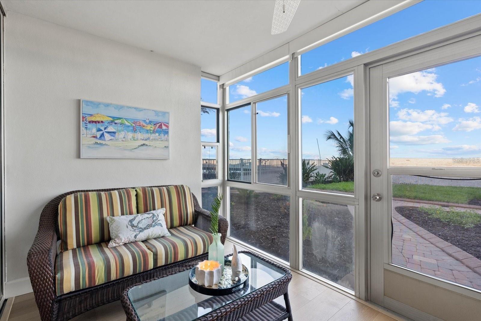 Image 3 of 35 For 255 The Esplanade N 106