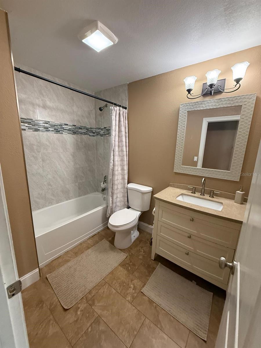 Image 11 of 23 For 2804 11th Street Court E