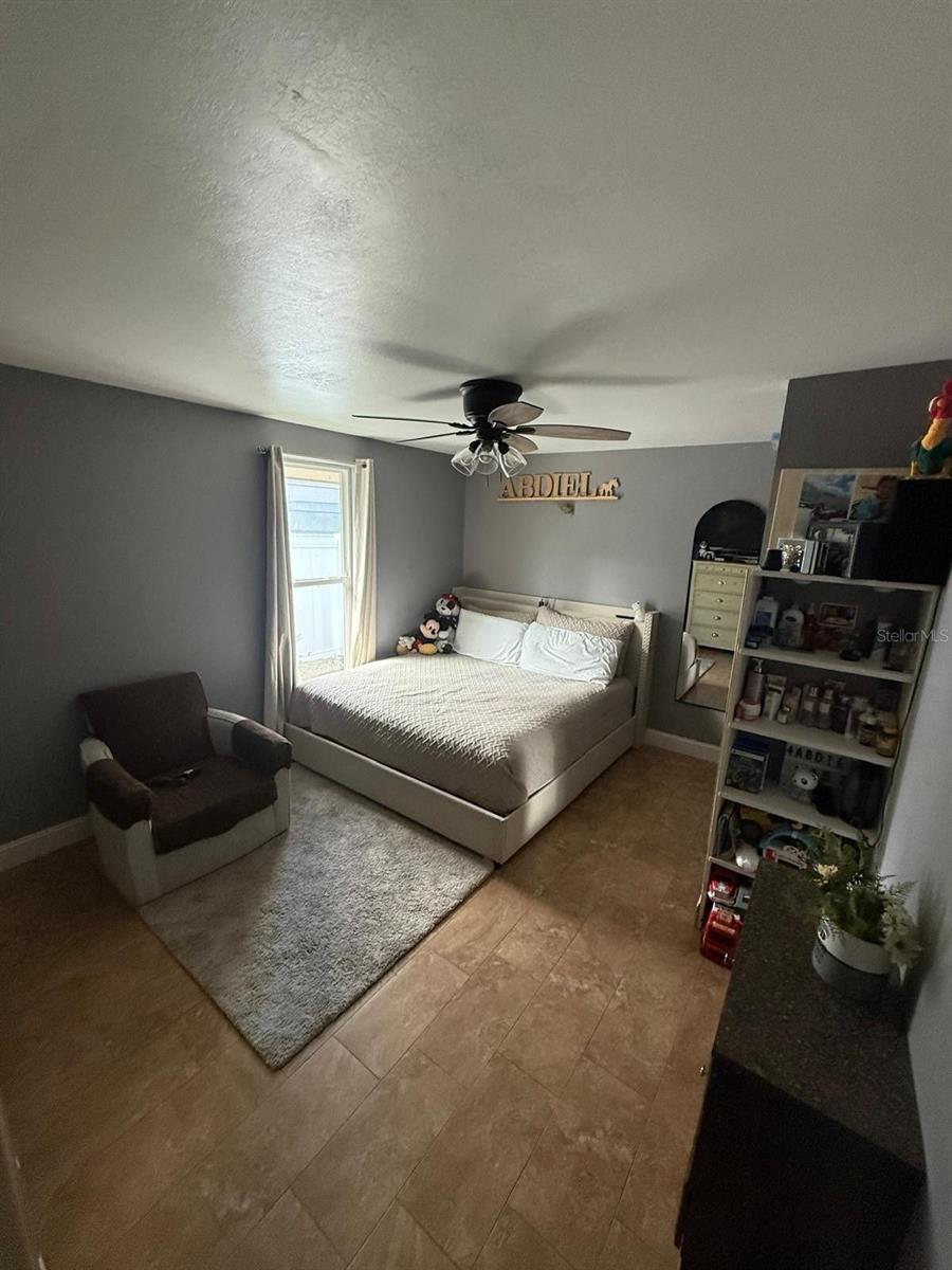 Image 15 of 23 For 2804 11th Street Court E