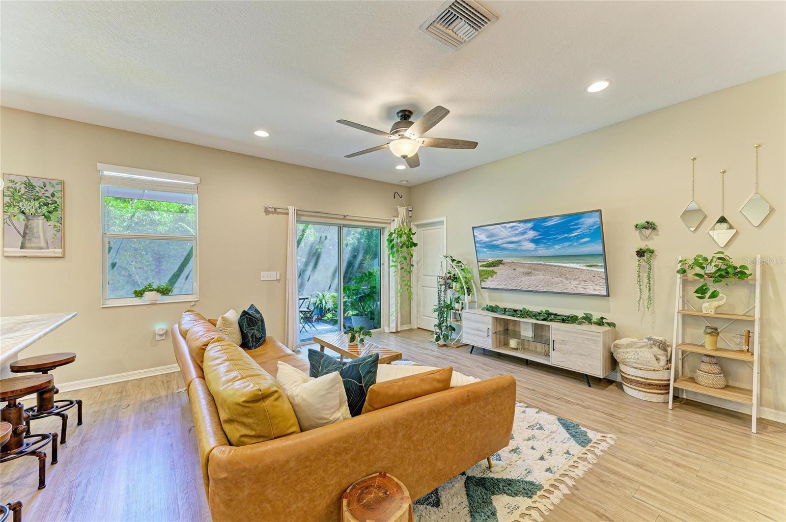 Image 11 of 32 For 2304 22nd Avenue