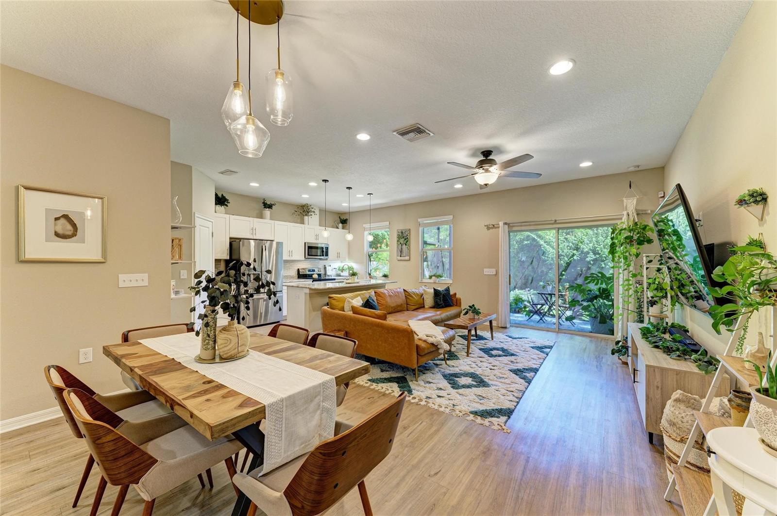 Image 12 of 32 For 2304 22nd Avenue