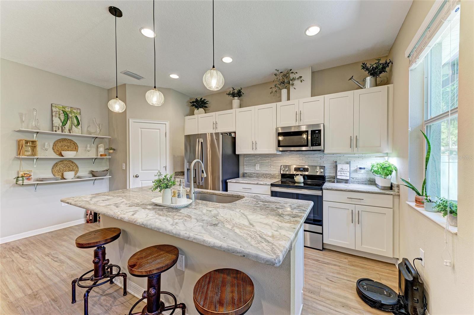 Image 17 of 32 For 2304 22nd Avenue