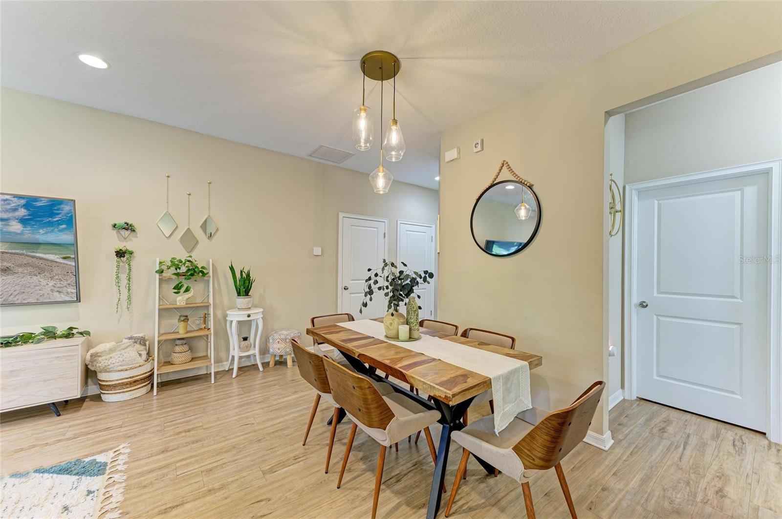 Image 9 of 32 For 2304 22nd Avenue