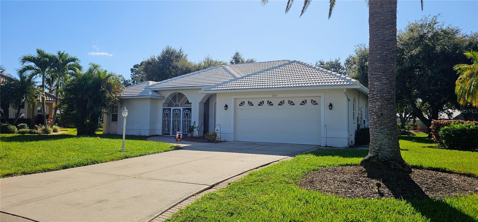 Details for 1152 Deardon Drive, VENICE, FL 34292