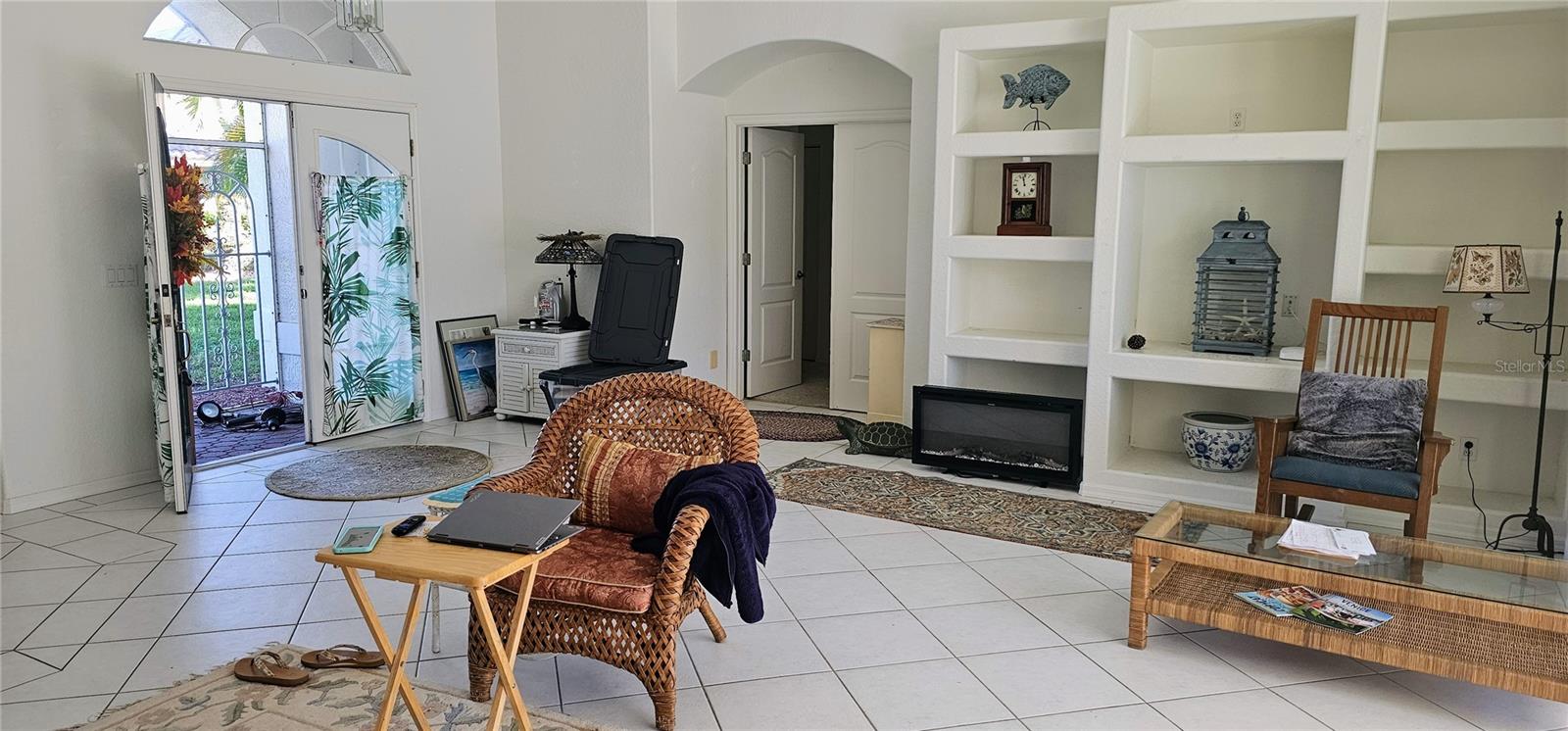 Image 3 of 21 For 1152 Deardon Drive