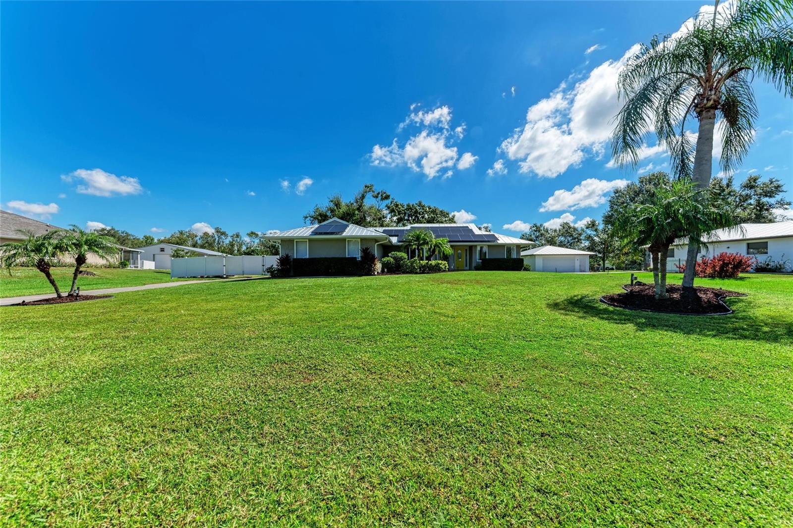 Image 4 of 52 For 1821 Racimo Drive