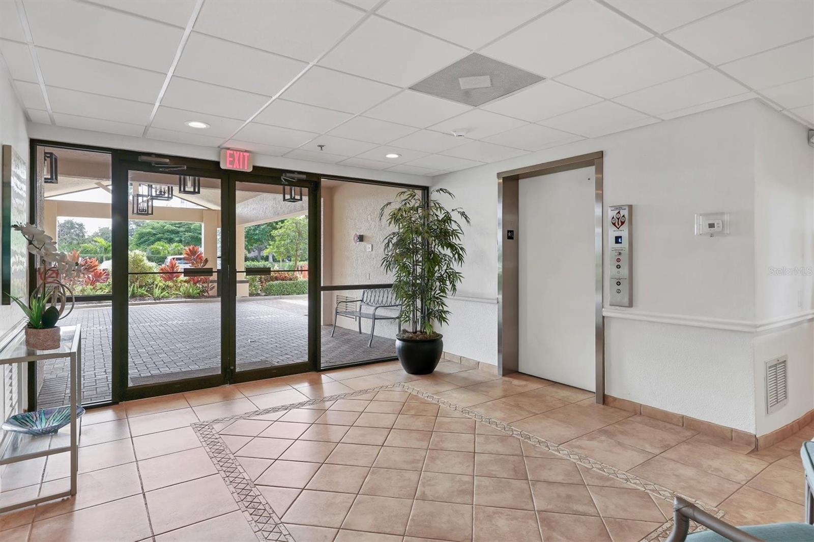 Image 21 of 51 For 5408 Eagles Point Circle 102