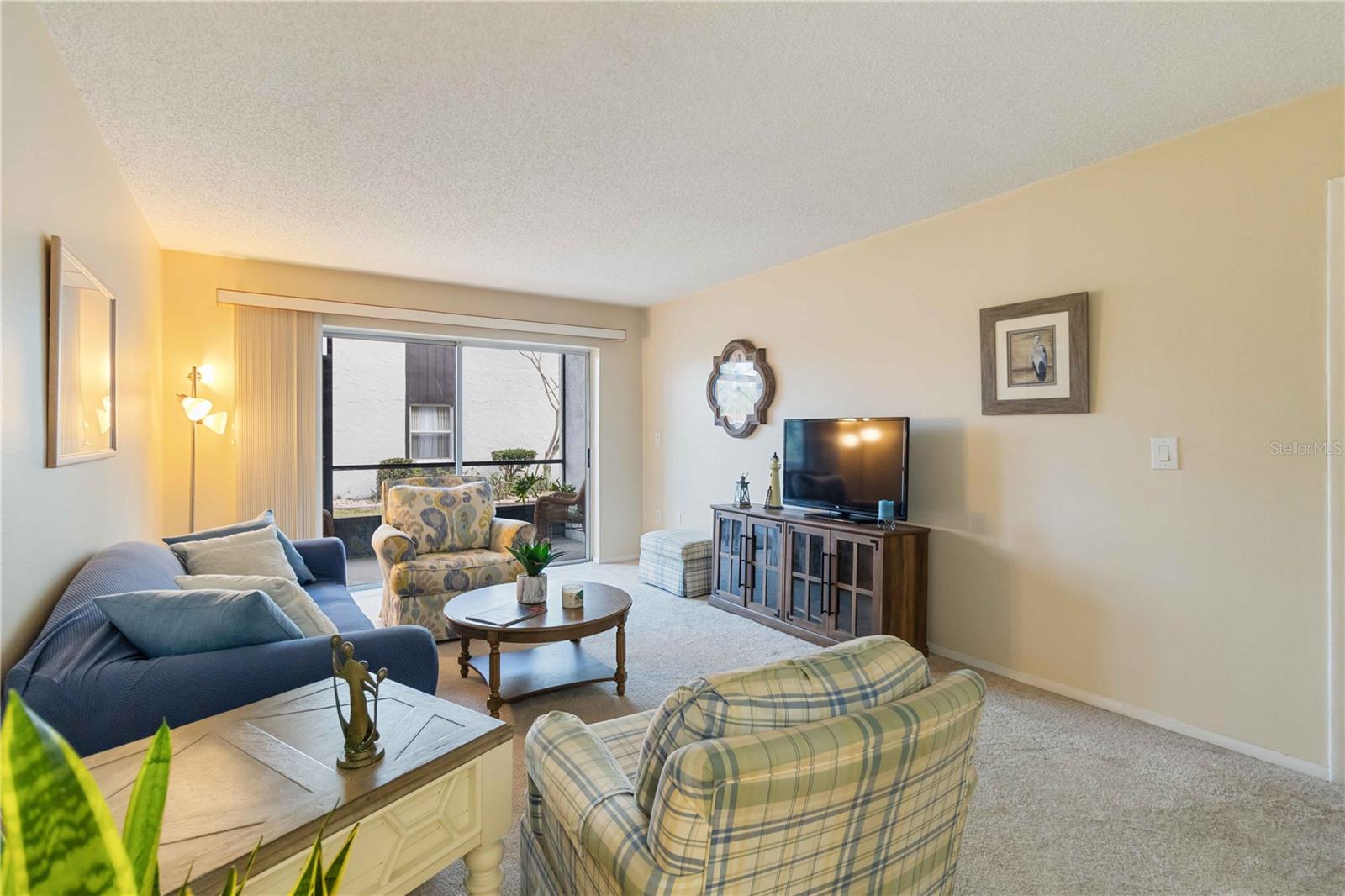 Image 8 of 31 For 3267 Beneva Road 103