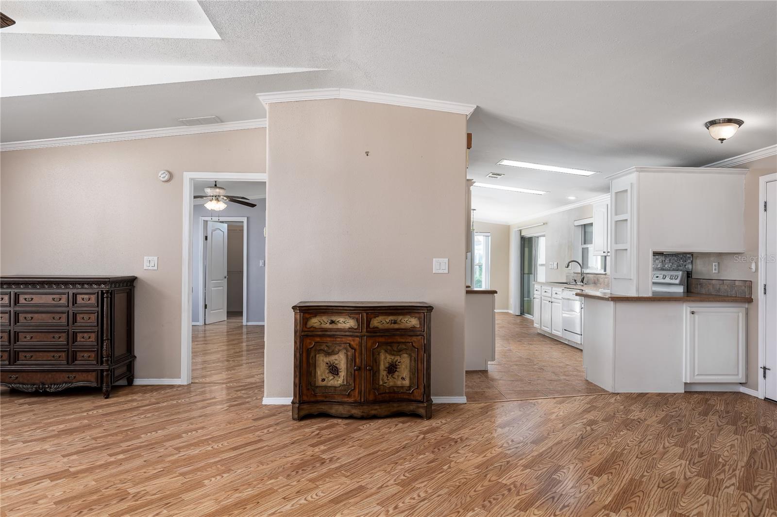 Image 7 of 37 For 8410 Imperial Circle