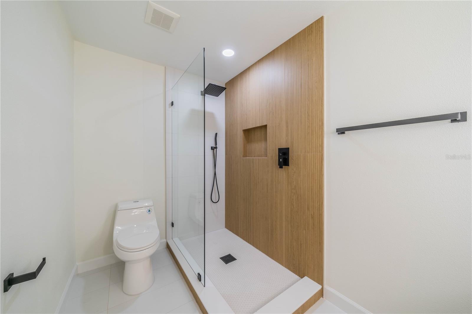 Image 11 of 37 For 11202 Tralee Drive