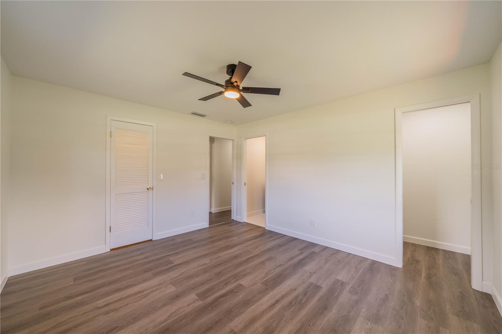 Image 13 of 37 For 11202 Tralee Drive