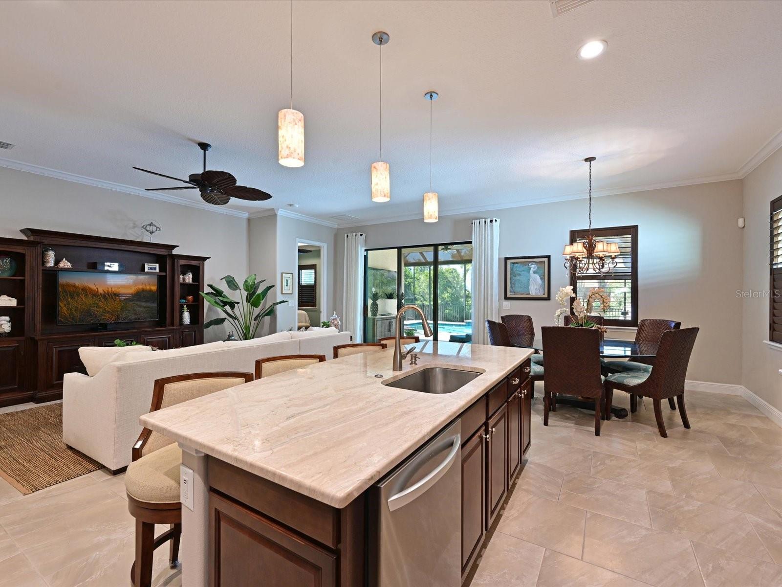 Image 12 of 49 For 6220 Champions Row Street