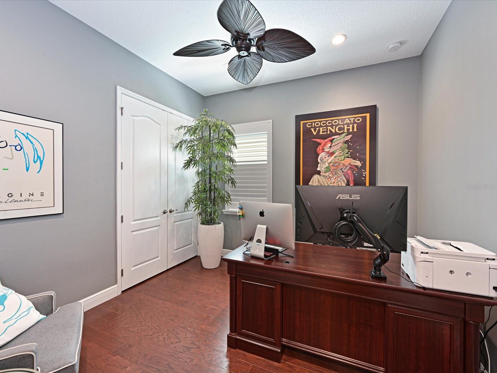 Image 16 of 49 For 6220 Champions Row Street