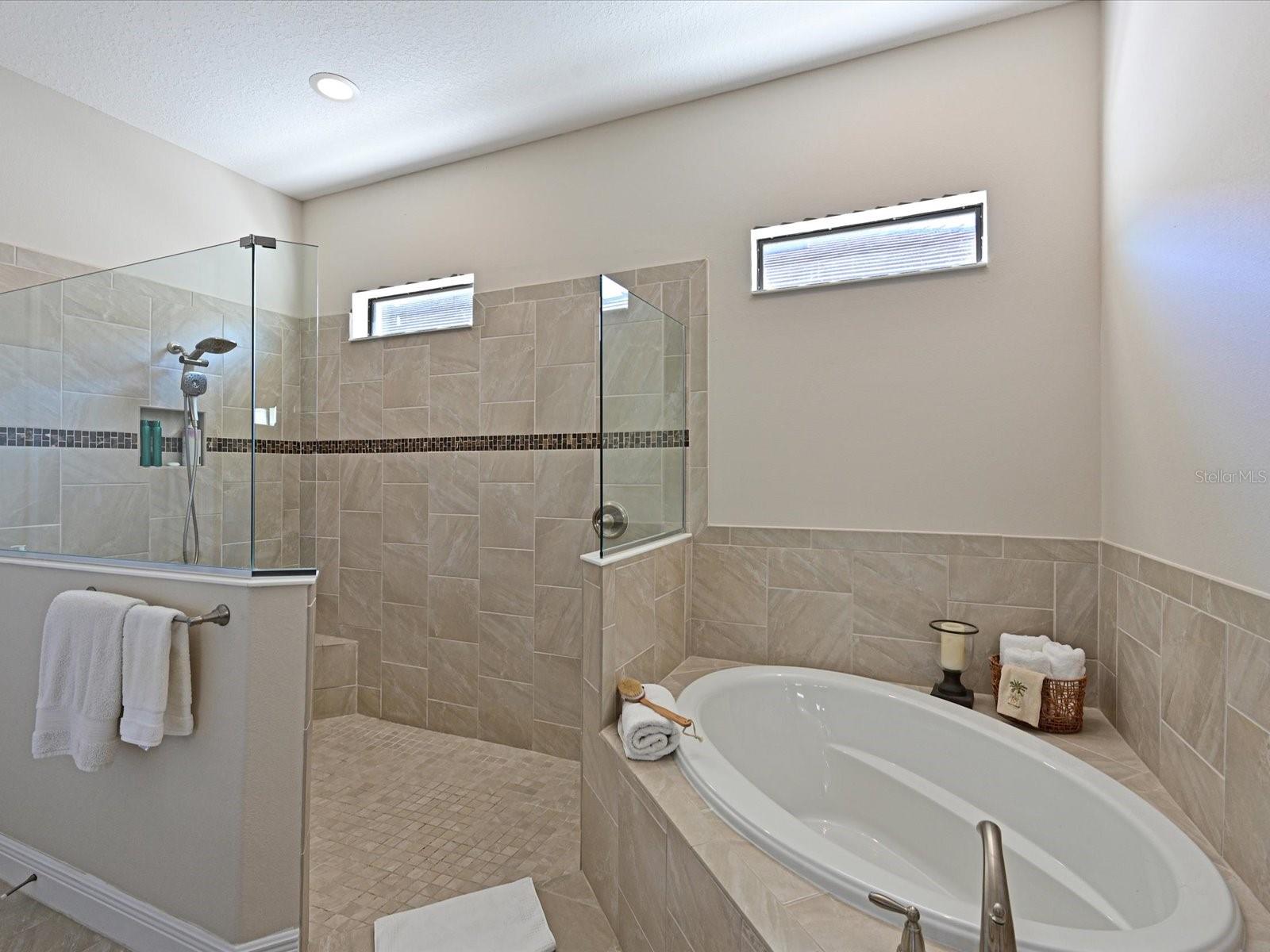 Image 20 of 49 For 6220 Champions Row Street